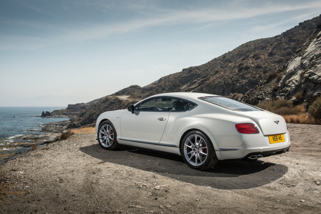 continental_gt_v8_s_coupe_2_2.jpg